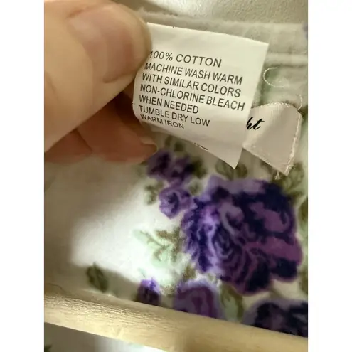 Vtg Casual Night Flannel Gown Womens M Pajamas White Purple Floral long sleeve Size M