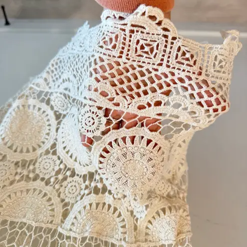 Fever Bohemian Cream Floral Crochet Lace Tank Top Large