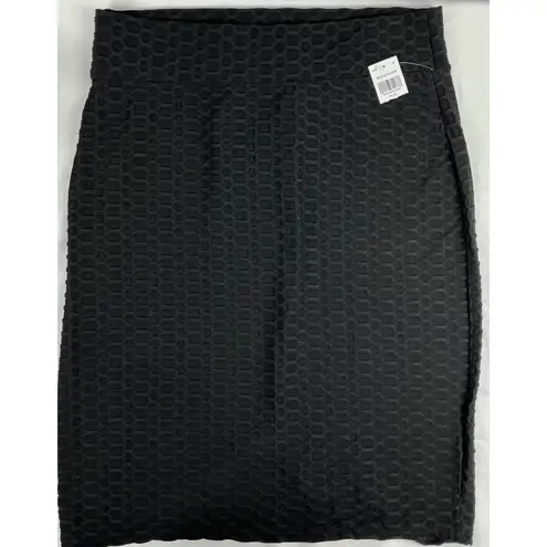 LOVE UNIVERSITY Women's 3XL Black Textured Pencil Skirt High Waist Ruched Back Size 3X