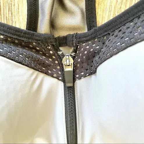 Wacoal  grey and black padded front zip sports  bra