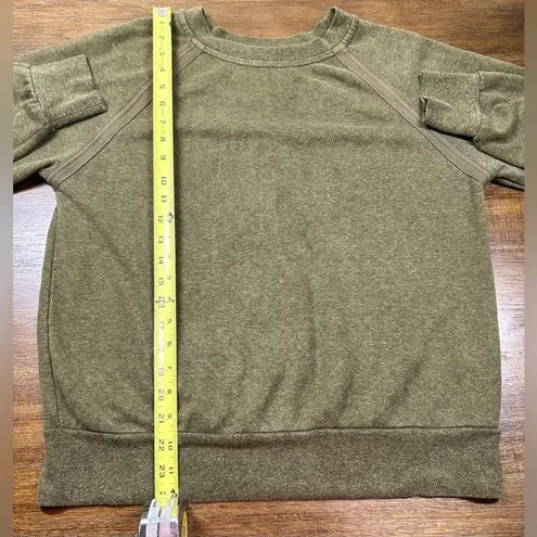 prAna  Sustainable Quality Womens Medium Olive Green Hemp Cozy Up Crew Neck