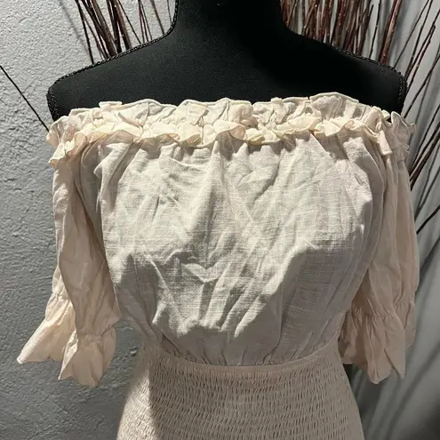 Goodnight Macaroon 🍒NWT  OFF THE SHOULDER DRESS🍒