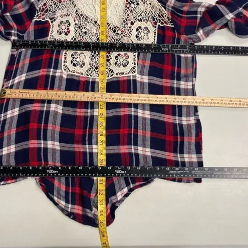 Justify Plaid Crochet Open Front Cardigan Shrug Large Red Blue White & Ivory