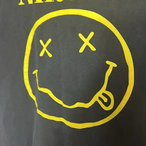 Nirvana  T-shirt Size XL Smiley Face Crewneck