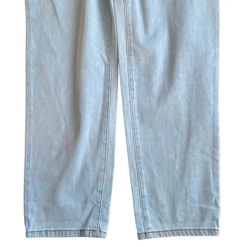 Steve Madden NWT  Eira Denim Jumpsuit
Stone Wash Blue Size XS Retail $129.00