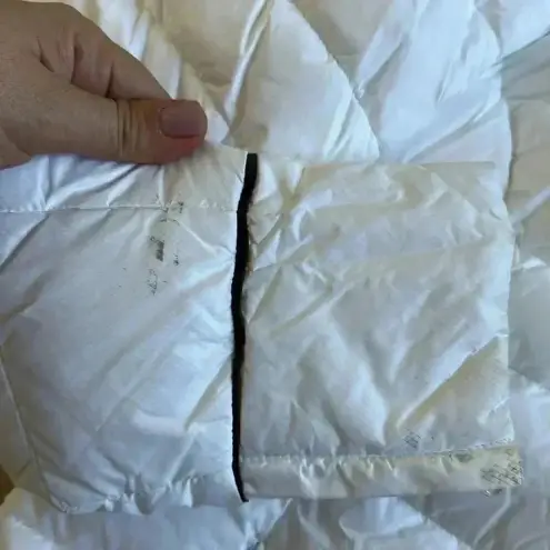 Puma  x Ferrari Down Filled White Puffer Jacket Women’s Sz L