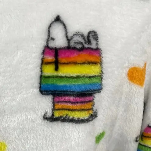 Peanuts Snoopy and Woodstock Rainbow Robe, White Size M