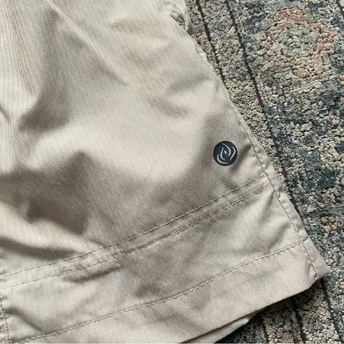 Apana • athletic shorts• Size XL