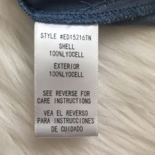 En Crême En Creme Lightweight Denim Dress