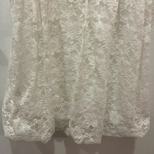 Queen Esther White Lace Sleeveless beaded adjustable straps Top