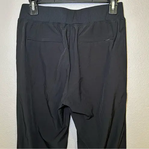 Quince Performance Tech Black Ankle Pants Women’s Size Medium