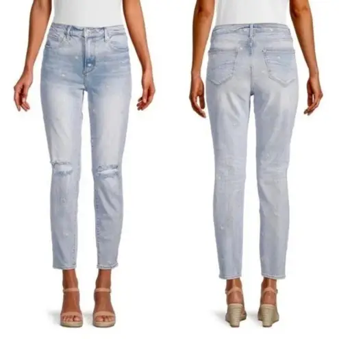 Driftwood Gizelle High Rise Embroidered Dizzy Daisy Distressed Light Wash Jeans