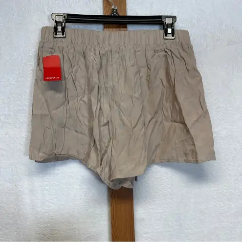 Forever 21  Taupe Beige High Rise Lace Up Short Shorts‎ Size L