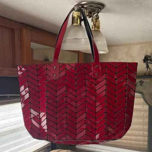 Emilio Pepe Stylish Red Geometric Tote Bag