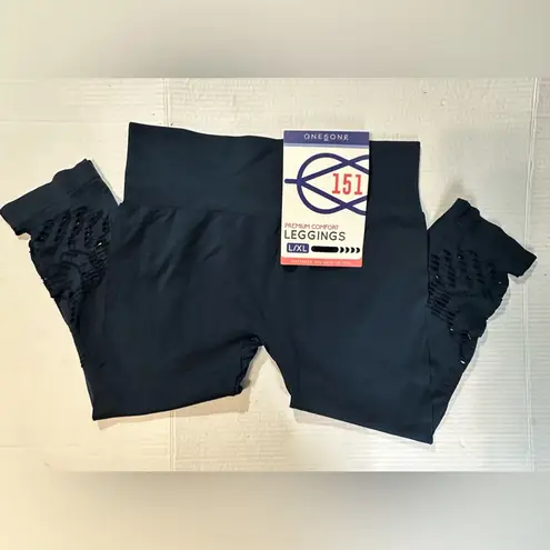 One 5 One Women Navy Blue Eyelet Hem Cropped Activewear Casual Leggings L/XL
