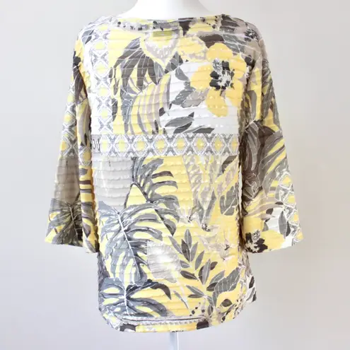 Onque Casuals Yellow Tropical Hibiscus 3/4 Sleeve V