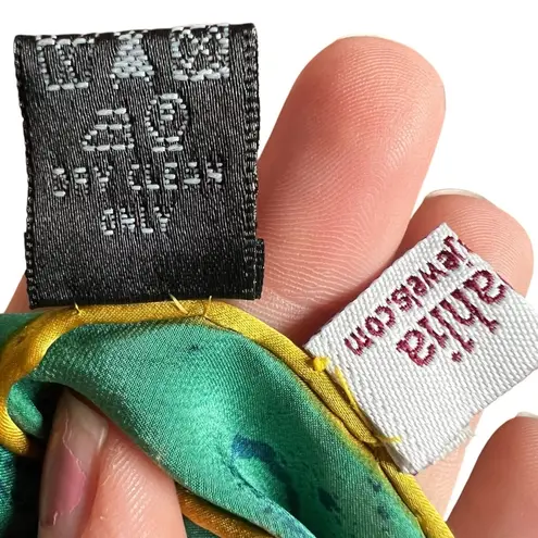 Dahlia Gustav Klimt The Kiss 100% Silk Scarf Artsy Career Wearable Art Gift 33" Square