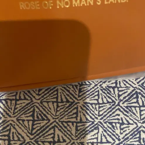 New Without Tag Toiletrie Bag