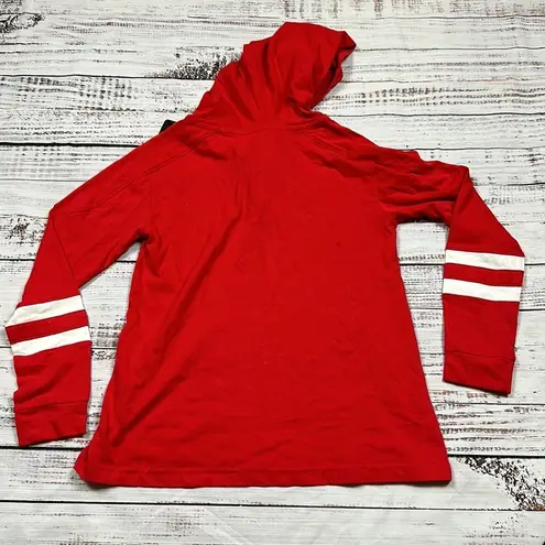 NWT Chicago Blackhawks t