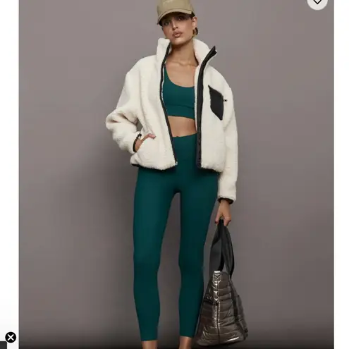 CARBON38 High Rise Leggings in Melt Ponderosa Pine Size M $108 Green Size M