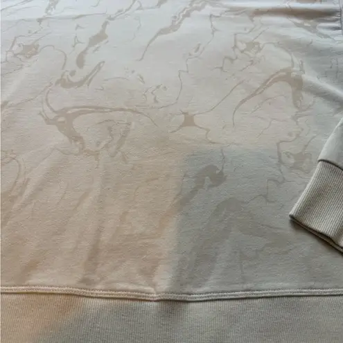 All In Motion Off-White/Light Pink Oversized Long Sleeve Sweatshirt Size Small