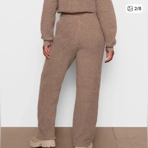 SKIMS Cozy Tan Sherpa Lounge Pants