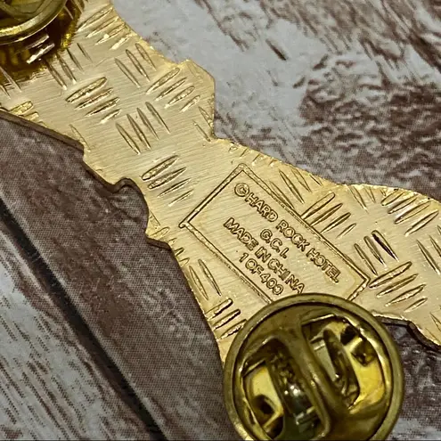 Hard Rock Cafe Retired Vintage Hard Rock Hotel Las Vegas Pins