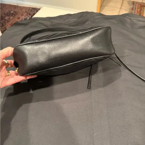 Gucci  GG Marmont Matelasse Small Leather Crossbody Bag Black