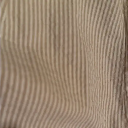 Newport News Elegant seersucker pants size 6