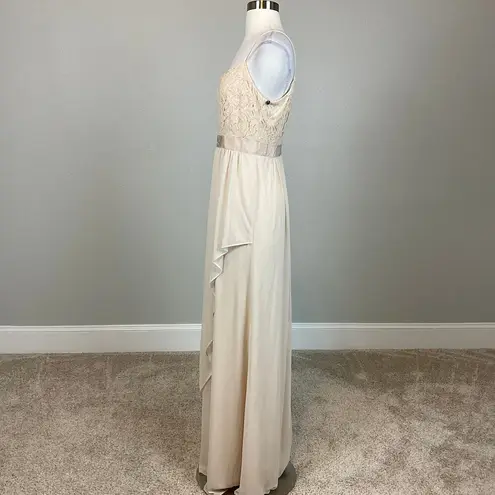 Adrianna Papell  Women's Formal Dress Size 6 Cream Beaded Lace and Chiffon Gown