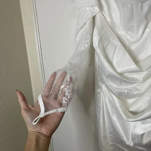 Selfie Leslie NEW!  Shanice Lace Trim Sweetheart Midi Dress White slbd3366 Small