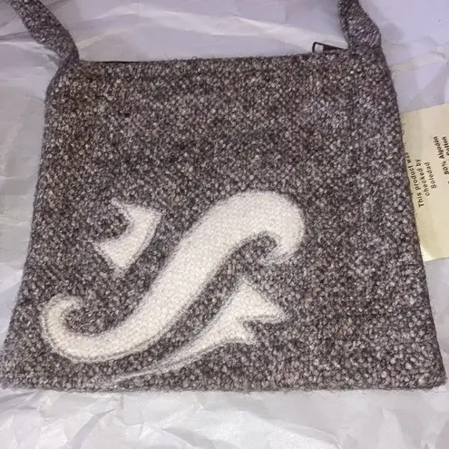 Small Brown & White Hilana Ecuador Crossbody Purse