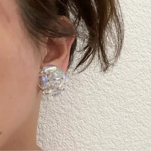 Vintage Laguna Aurora Borealis Cluster Clip Earrings White