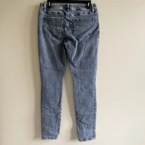 CAbi  High Skinny Jeans #3939 Womens Size‎ 6 Distressed Gray Denim Pants