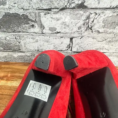 Alternative EUC Alternatives Red Suede Heels Size 41 (Shoe Bag Included)