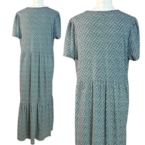 Boden Emma Tiered Jersey Midi Maxi Dress
Bottle Green Bloom Bud Size 14 Floral
