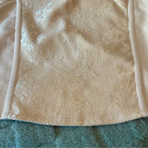 Free People Seashell Peach Floral Lace Inset Pencil Mini Skirt Side Zip Sexy Med Orange