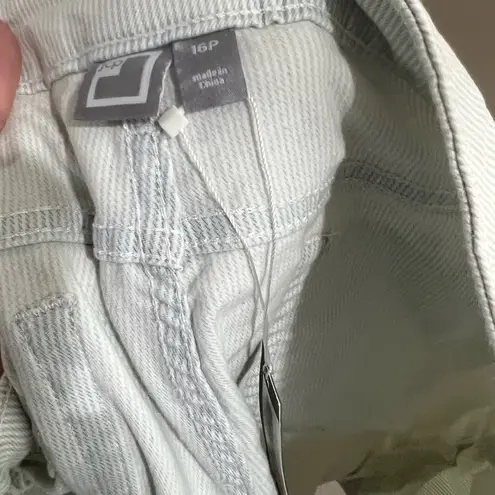 NWT jcpenney railroad stripe shorts mid length rolled hem Blue Size 16P