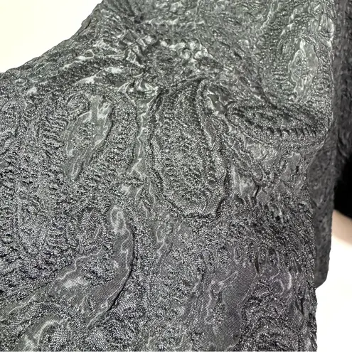 Avenue Black Shine Embossed Blazer Size 26/28