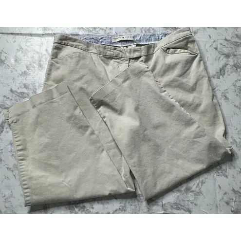 Tommy Hilfiger Vintage  Women's Capri Pants Size 16 Khakis Beige Stretch Fit