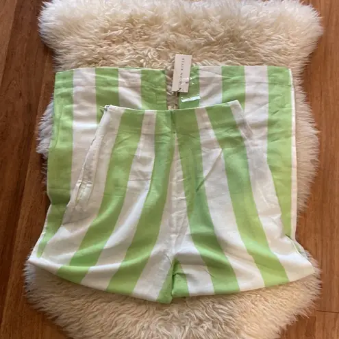 Moon River  Button Front Culottes Green & White Vertical Stripes NWT Sz XS Linen