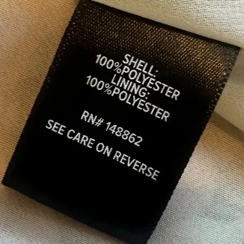 Torrid  Colorful Floral Print Blouse Top Shirt Smocked Waist Short Sleeve Size 4x