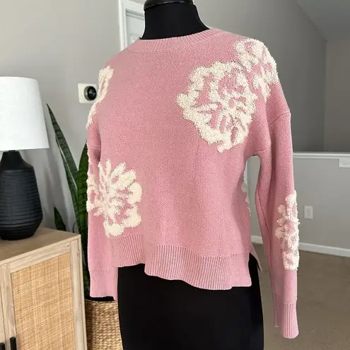 Dreamers by Debut Embroiled Floral Knit Crop Pink Sweater Size M