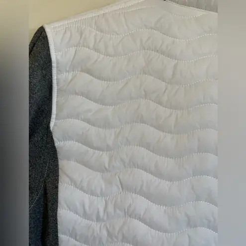 🌞Outdoor Ventures White Puffer with Gray Long Sleeve Lightweight Jacket #O Size L