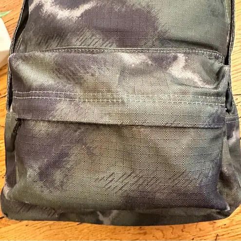 Dakine 365 Mini Camo 12L Backpack