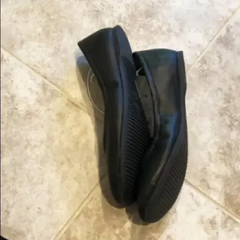 🆕 Mossimo Ona solid black scrunch slip on round toe solid black ballet flats Size 5