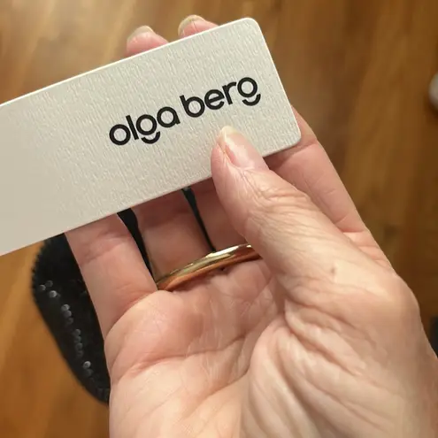 Oloa Bero Ellie Crystal Mesh Ring Handle Bag Black