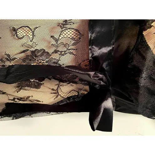 Slinky Black Floral Lacy Babydoll Lingerie with Eyelash Accents S/M Size undefined