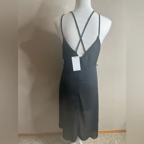 The Hanger NWT little black dress size small