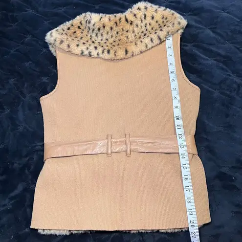 Luxury Faux Leopard Print Vest with Leather Belt Trim Sleeveless Winter Fashion Tan Size XS